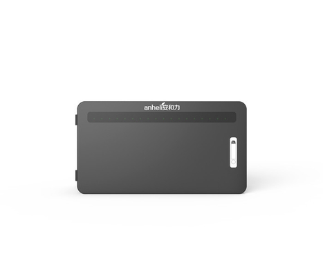 Un lamiera galvanizzato Mini Type Desktop Charging Cabinet di 18 scanalature